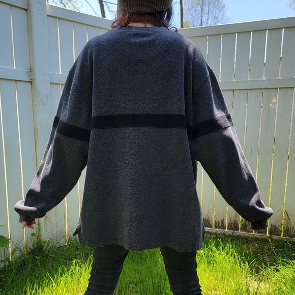 Eddie Bauer Grey Pullover - Picture 2 of 2